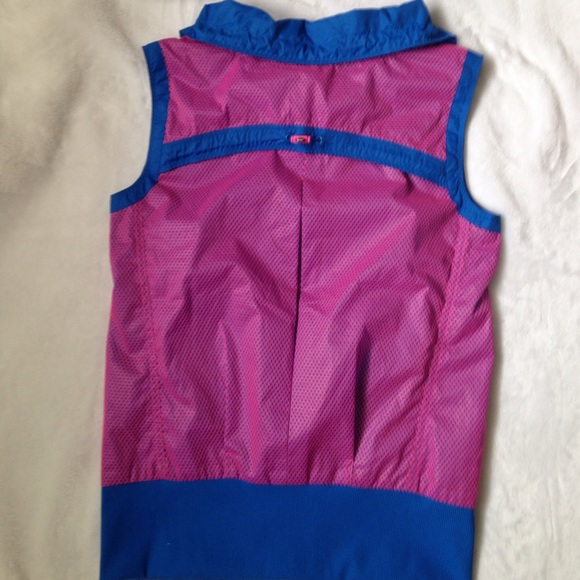 LJ Black Vest - Picture 4 of 8